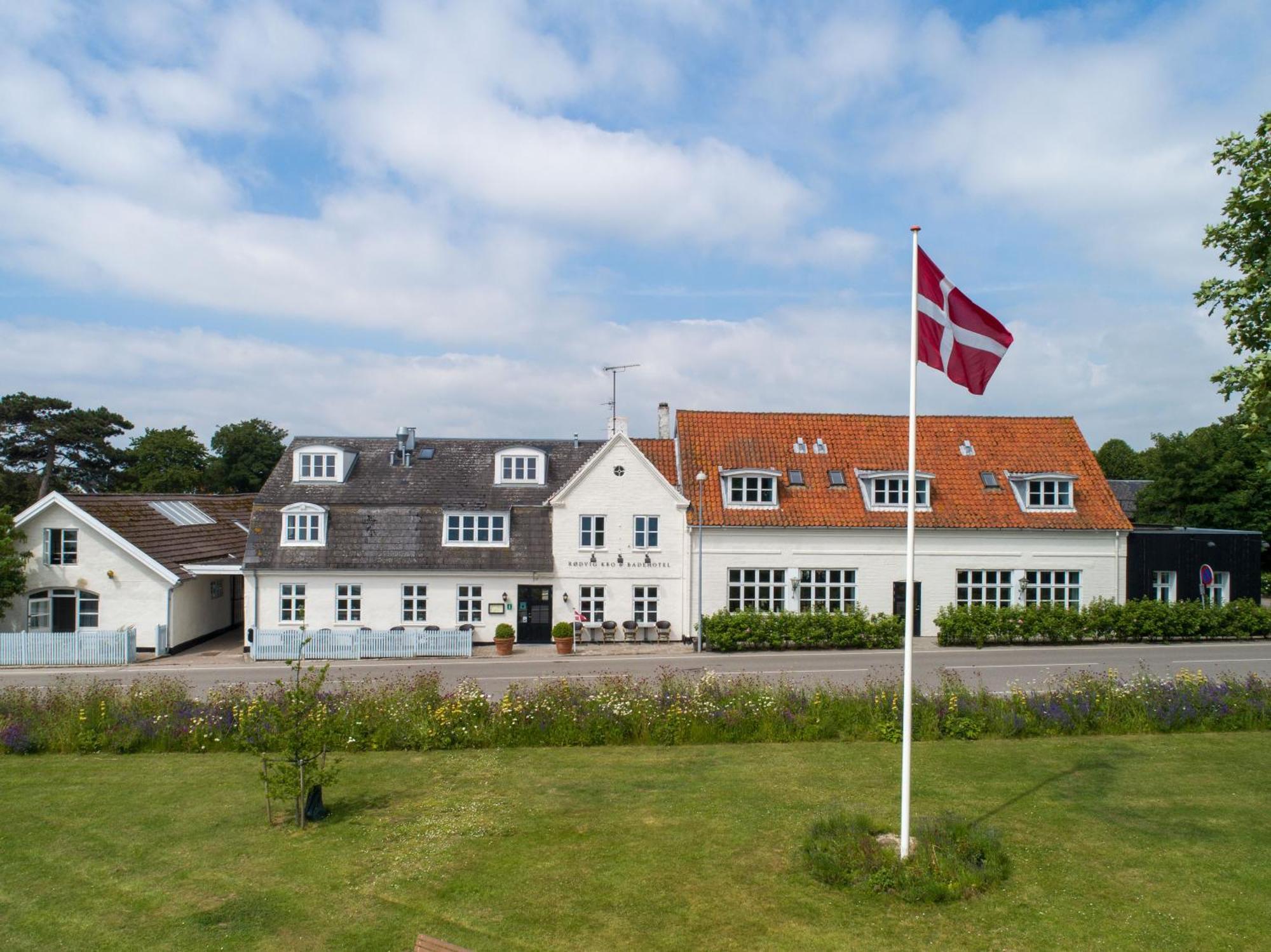 Rodvig Kro Og Badehotel Extérieur photo
